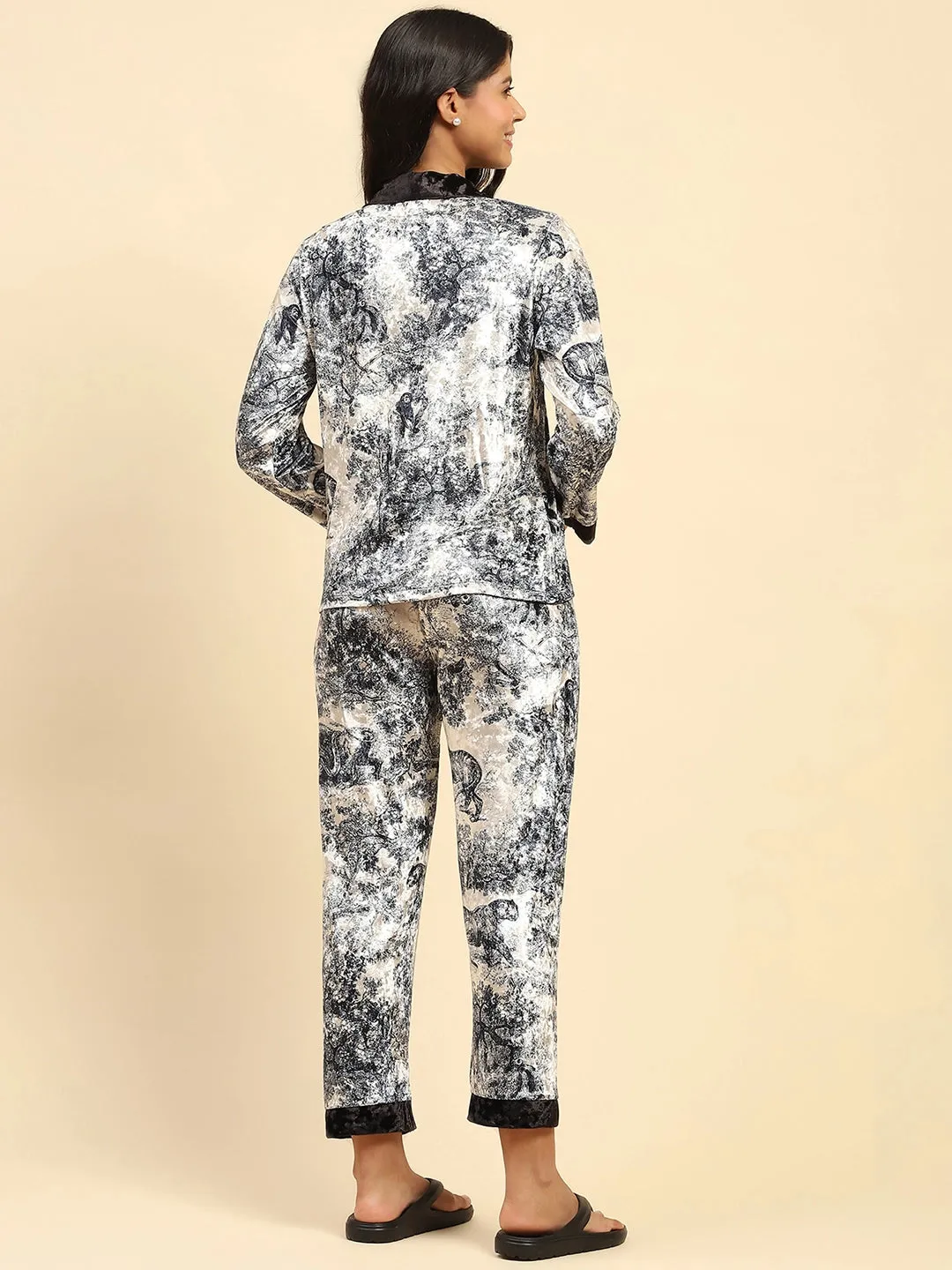 Marble Abstract Poly Blend Velvet Night Suit