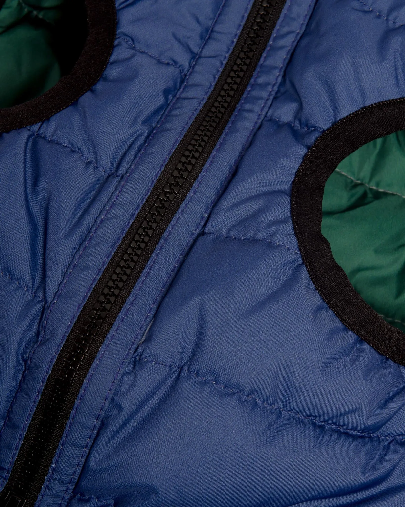 Reversible AiryVest in Evergreen   True Blue (DOG & CO. Exclusive)