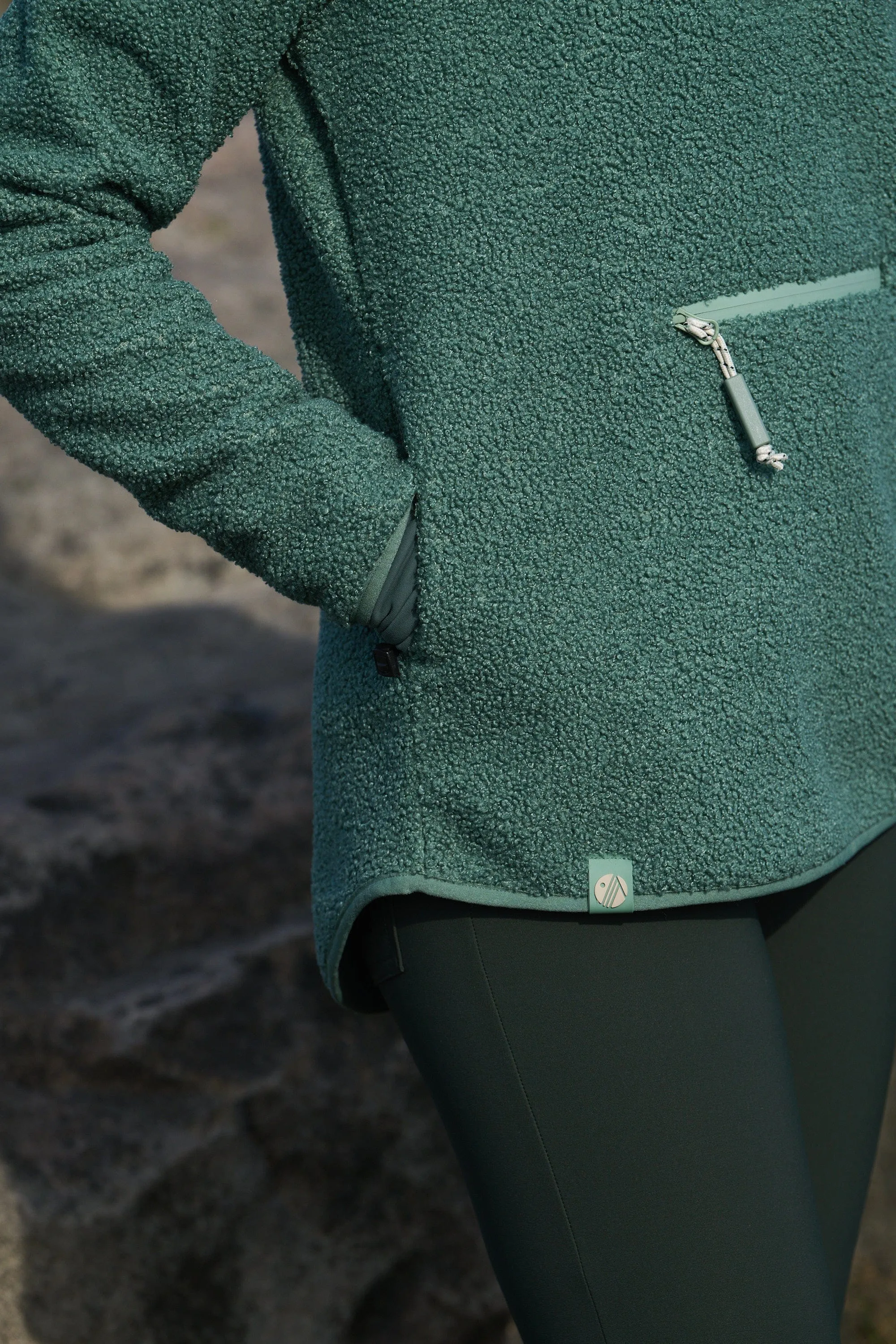 Windproof Gale Fleece - Lily Pad